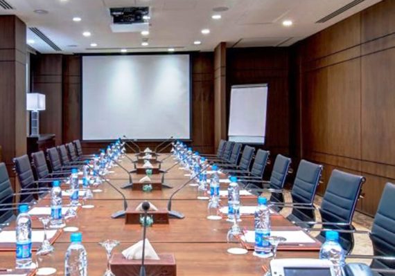 Tips Menyewa Meeting Room untuk Pertemuan Kantor yang Aman dan Nyaman