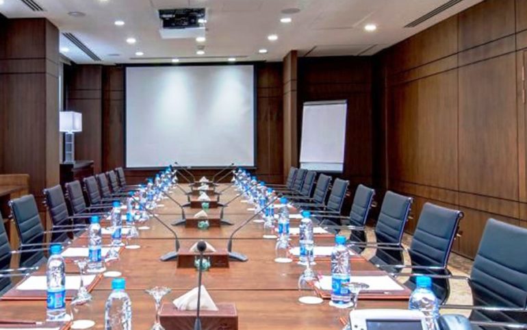 Tips Menyewa Meeting Room untuk Pertemuan Kantor yang Aman dan Nyaman
