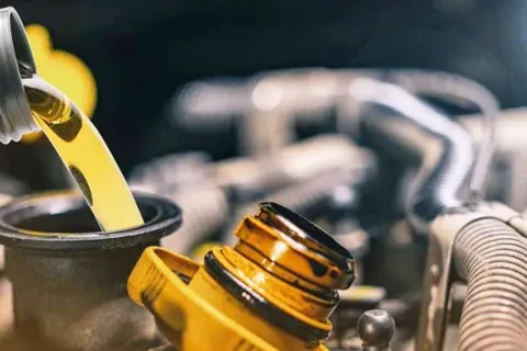 Tips Memilih Bengkel Oli Mobil untuk Perawatan maupun Perbaikan