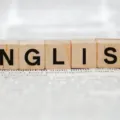 Penggunaan But dan As dalam Bahasa Inggris