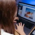 Cara memilih gadget pelajar untuk mendukung aktivitas belajar sekolah