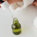Cara memilih skincare yang cocok untuk perawatan kulit wajah harian